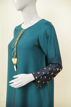 J'adore – Elegant Embroidered Silk Set